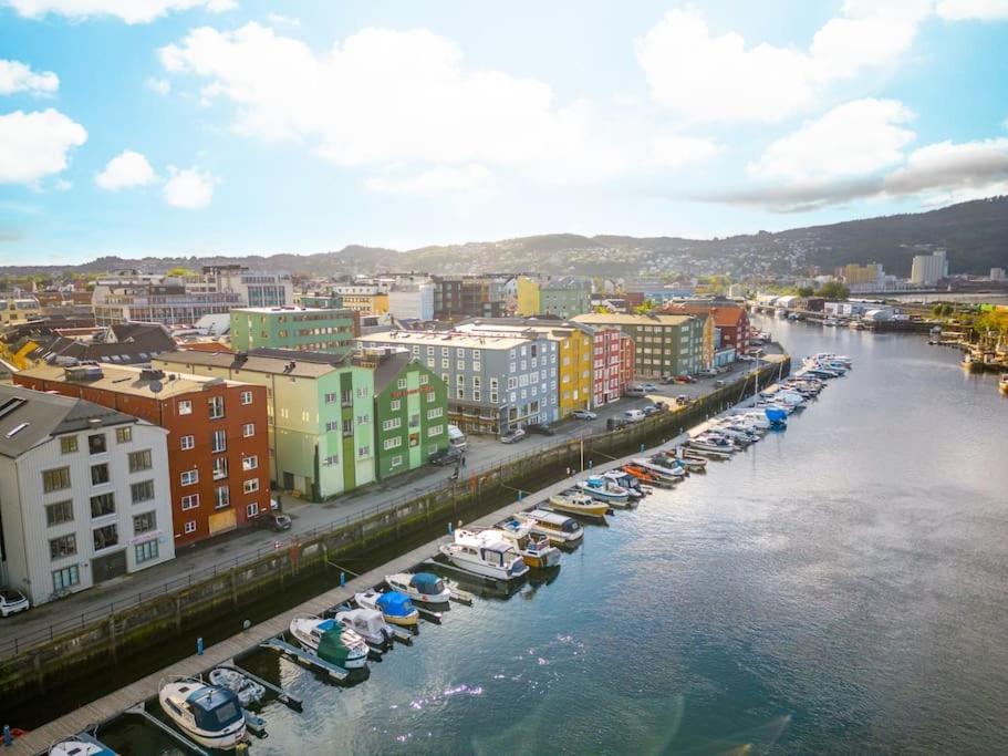 City View By The Canal Trondheim Exterior photo